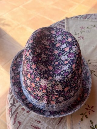 Gorro estampado floral