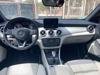 Mercedes-Benz Clase CLA 200 2016