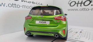 Ford Focus ST MK5 1/18 Otto