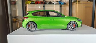 Ford Focus ST MK5 1/18 Otto