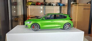 Ford Focus ST MK5 1/18 Otto