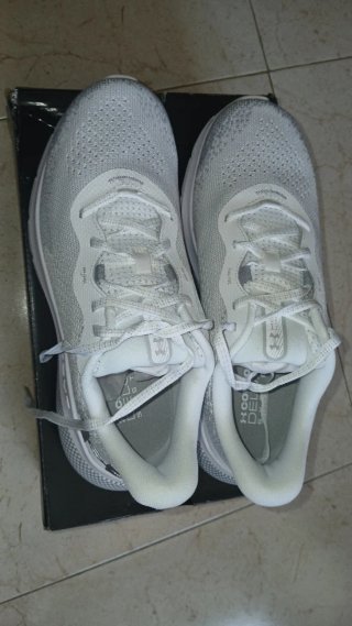 Zapatillas Under Armour HOVR Turbulence 2 T40.