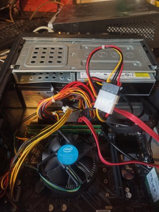 PC ASUS i3 8ª Gen SSD 120GB 8GB RAM