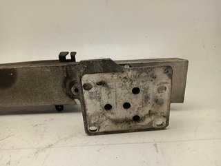REFUERZO PARAGOLPES DELANTERO CITROEN C4 BERLINA