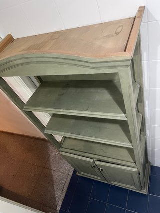 Armario baño verde con puertas