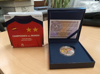 Lote 2 Monedas España Campeona Mundial