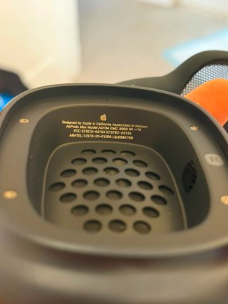 AirPods Max