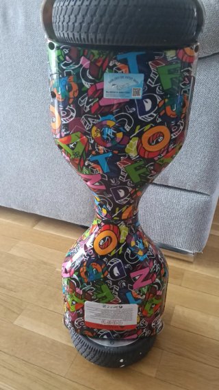Hoverboard con diseño graffiti