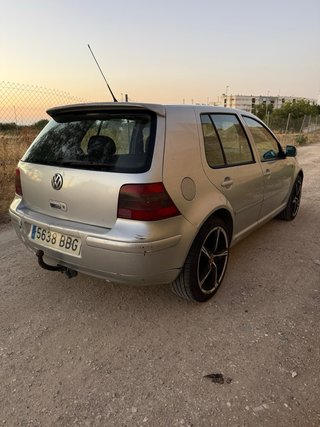 Volkswagen Golf 2002 1.9tdi