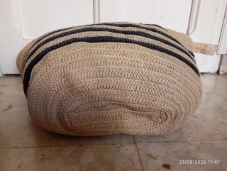 Conjunto bolso y sombrero de paja