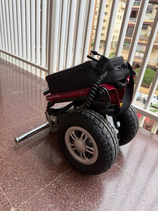 Motor de empuje para silla de ruedas.