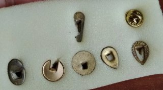 10 insignias antiguas de Radio