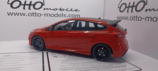 Ford Focus RS MK3 Rojo 1/18 Otto