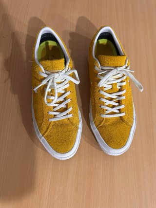 Converse One Star Ante Mostaza
