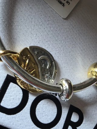 Pulsera Pandora  bitono 17cm con Medalla Sol y Lun
