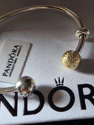 Pulsera Pandora  bitono 17cm con Medalla Sol y Lun