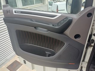DAF FT XF 480--CABEZA TRACTORA