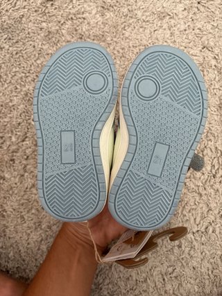 Zapatillas Kiabi niño/niña Talla 21