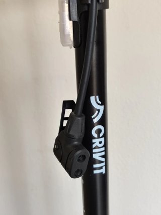 Inflador de bicicleta CRIVIT con manómetro