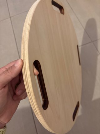 Laberinto de madera con canica