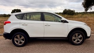 Toyota RAV4 2015