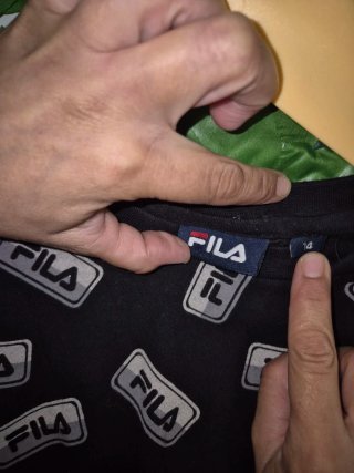 Camiseta Fila Negra Estampada