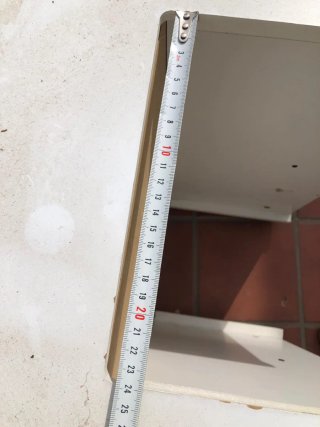 Mueble auxiliar de lavabo con ruedas y puerta