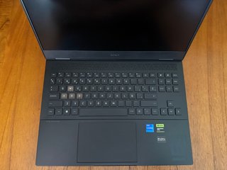 HP OMEN Transcend 16 RTX 4070 i7 32GB 1TB