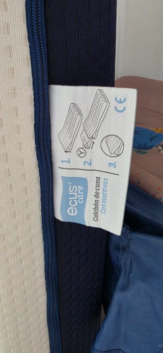 Cuna de viaje/parque + cambiador + colchón