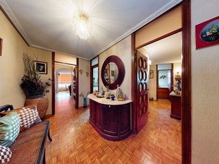 Piso en venta en Vistahermosa en Alicante