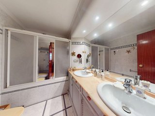 Piso en venta en Vistahermosa en Alicante