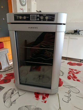 Vinoteca Jocel 20L (Como nueva)