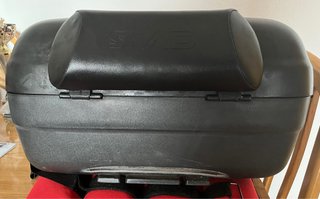 Baúl Moto Shad SH48 Negro/Rojo