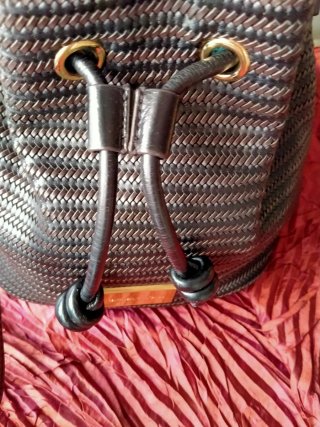 Bolso Bimba y Lola Piel Negro Marrón Oscuro