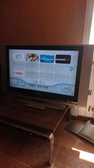 Televisor LG 32" LCD RZ-32LZ50