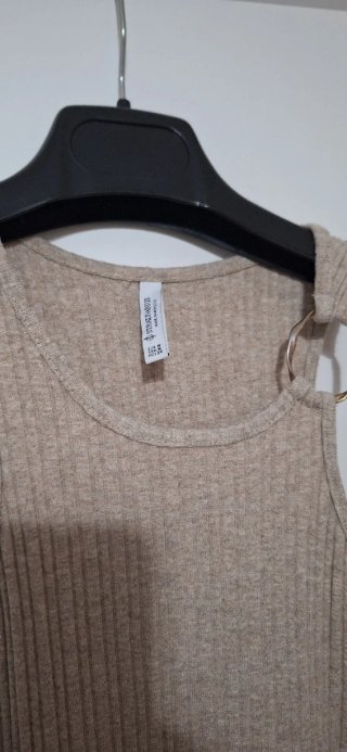 Vestido punto Stradivarius M