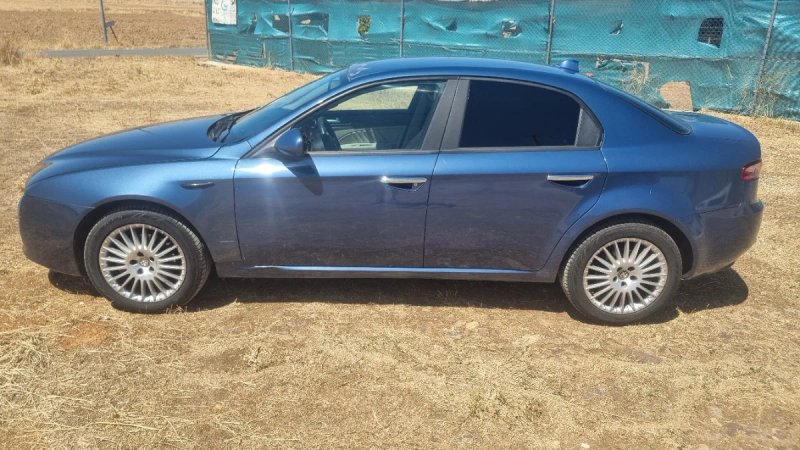 Alfa Romeo 159 2009 - foto 1