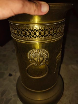 Paragüero vintage de estilo clásico, de aproximada
