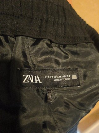 Pantalón ancho Zara banda lateral