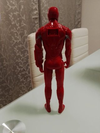 Muñeco Ironman Rojo y Dorado
