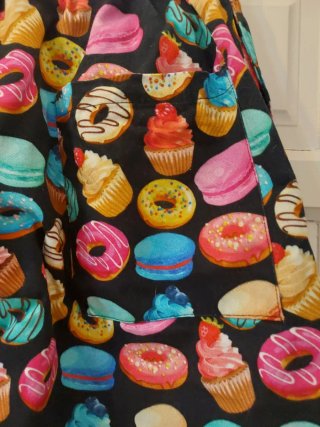 Pantalón estampado cupcakes talla M