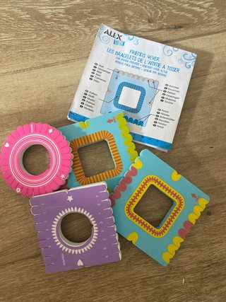 Set para hacer pulseras de amistad