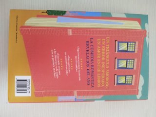 Mis días en la librería de la felicidad