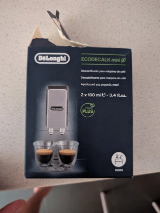 Cafetera DeLonghi Dedica Roja