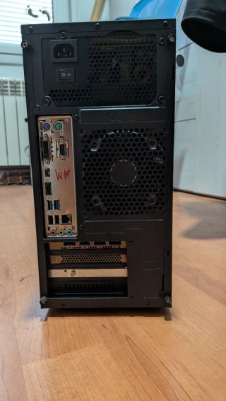 ESCUCHO OFERTAS PC i5 / 16GB RAM / RX 5700XT