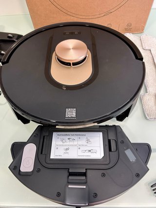 Robot Aspirador y Fregasuelos Cleanova W9 Vexilar.