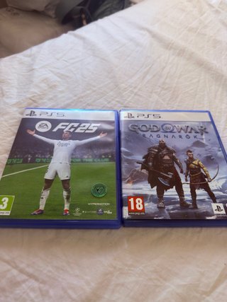 FC 25 y God of War Ragnarök PS5