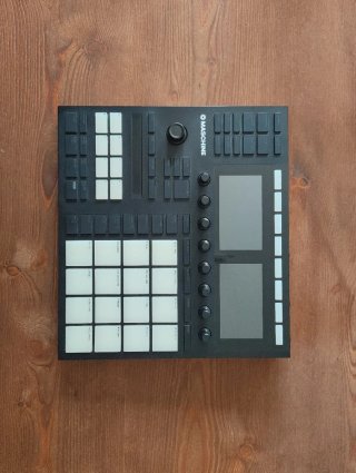 Native Instruments Maschine MK3
