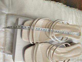 Sandalias destalonadas tiras beige