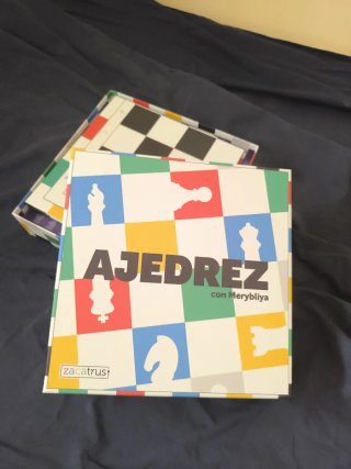 AJEDREZ con Merybliya y libro para niñ@s